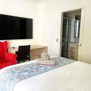  Hotel Quays Australia